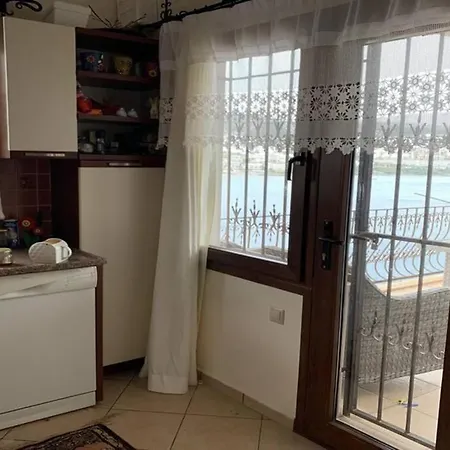 Gundogan'da Deniz Manzarali Yazlik Ev Mb101 Holiday home